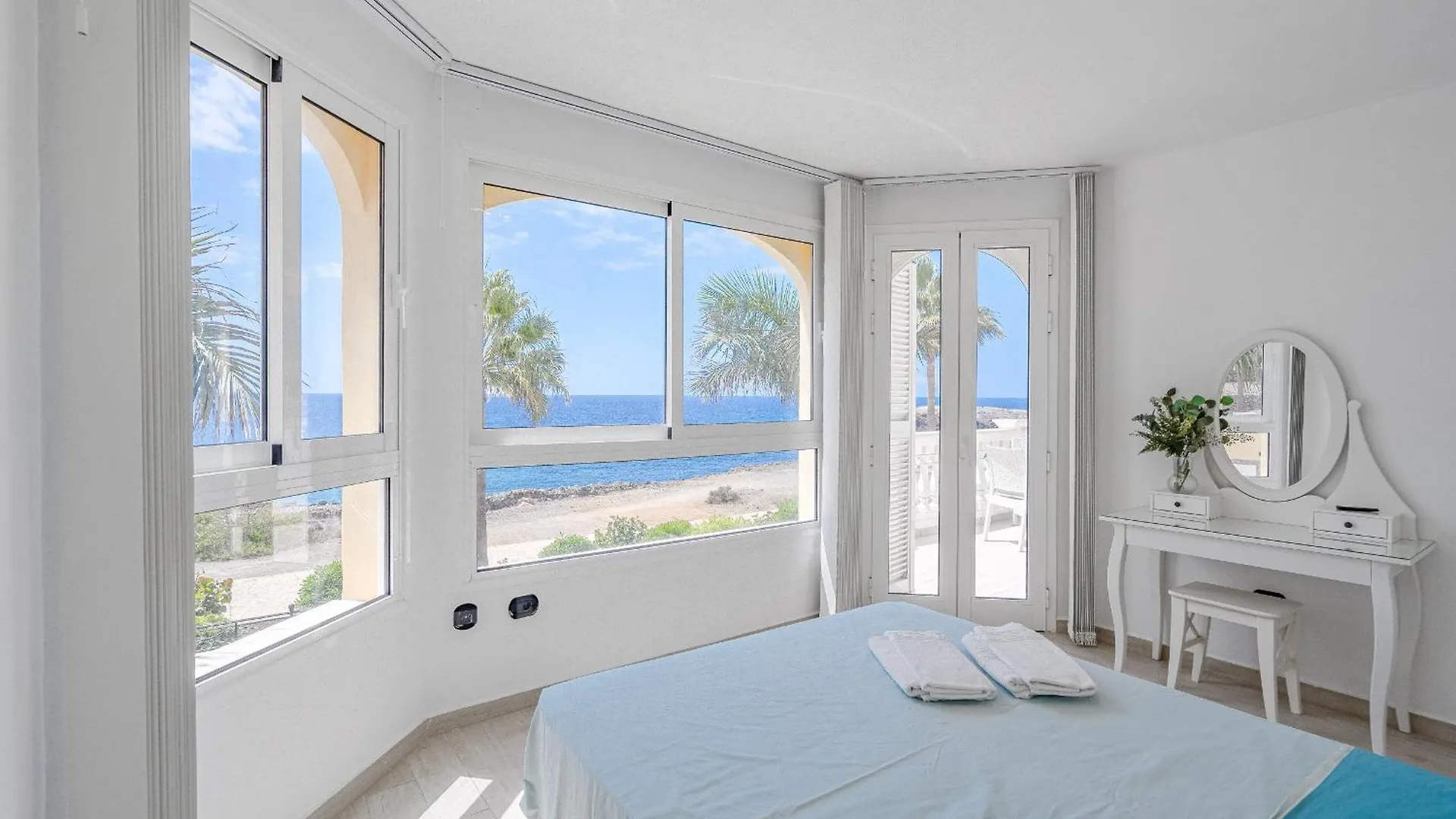 Villa Los Cristianos Los Cristianos  0*, Los Cristianos (Tenerife) Španělsko